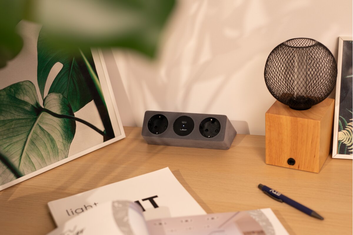 Меблева розетка SOFITO, 2хSHUKO, USB A+C, кабель 1.5 м, сірий флок