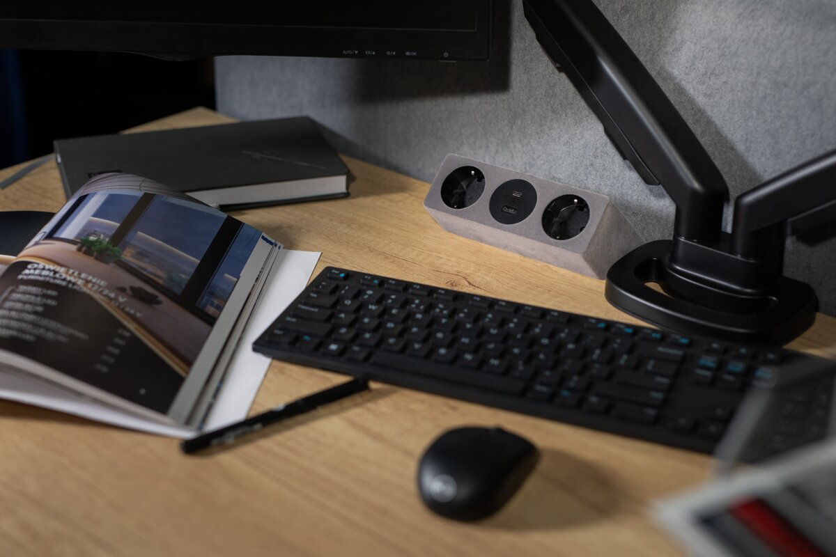 Меблева розетка SOFITO, 2хSHUKO, USB A+C, кабель 1.5 м, сірий флок