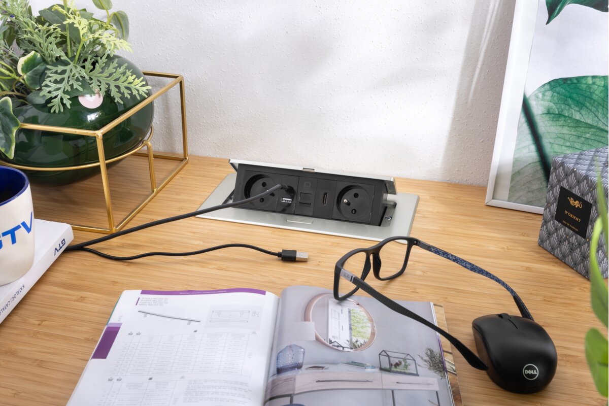 Меблева розетка MULTISOFT 2x розетка із заземленням, USB A+C, RJ45, HDMI, кабель живлення зі штепсельною вилкою, алюміній