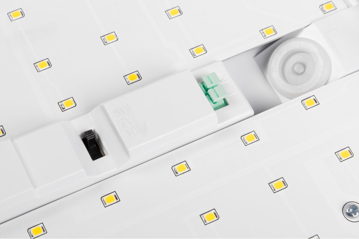 Сутінковий освітлювальний прилад MACARI, LED, 10-7-5 Вт, 100 лм/Вт, 4000K, AC220-240V, IP65