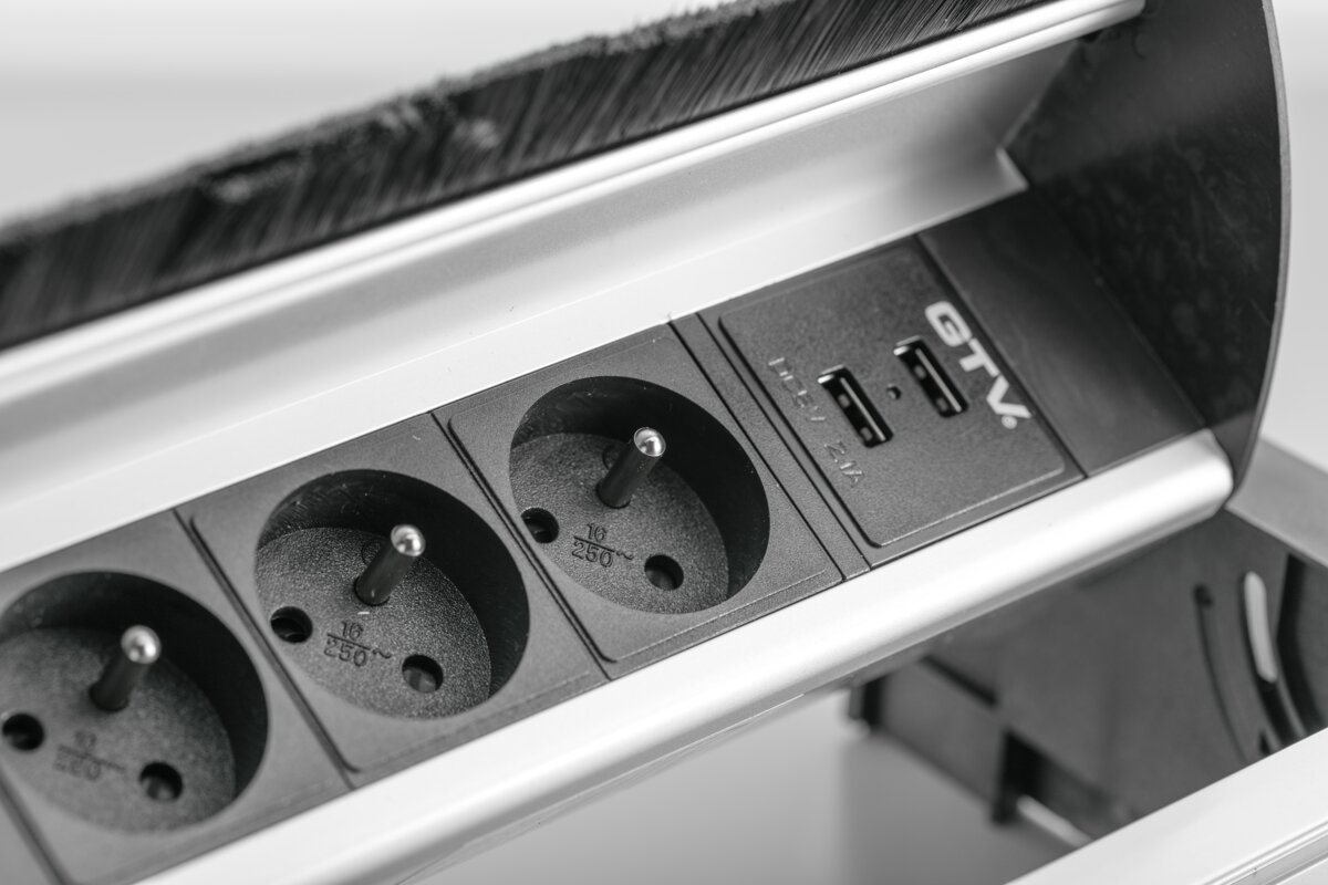 Меблева розетка з щіткою, 3хSHUKO, 2xUSB-A 2.1A, кабель 1.5 м, алюміній